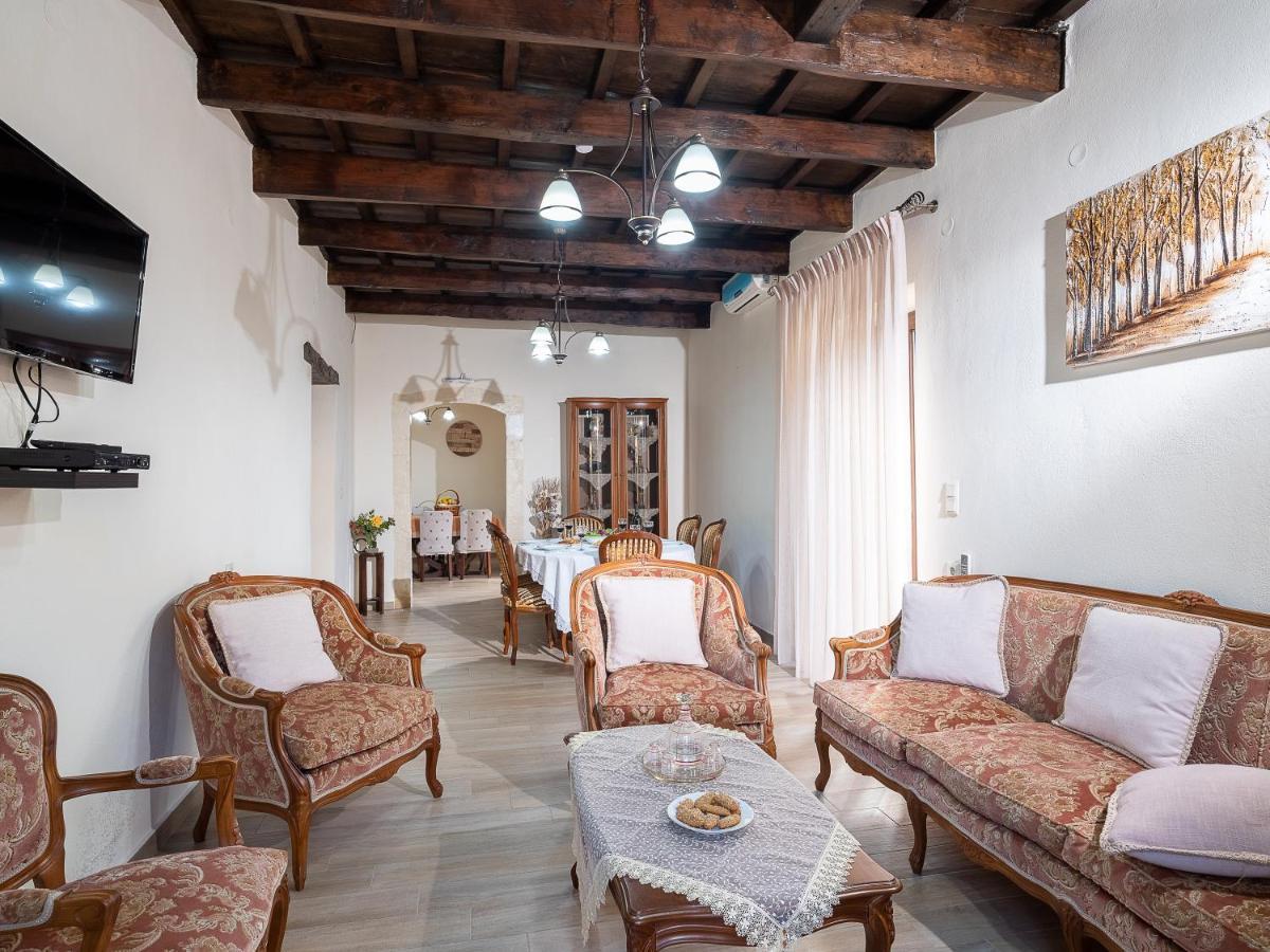 Villa Lucas Melidhónion 外观 照片